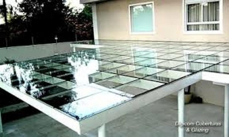 Cobertura de Vidro Retrátil Valores na Vila Mariana - Coberturas de Vidro em Osasco