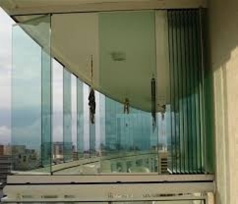 Cortinas de Vidro Deslizantes em São Miguel Paulista - Cortina de Vidro para Sacada Preço