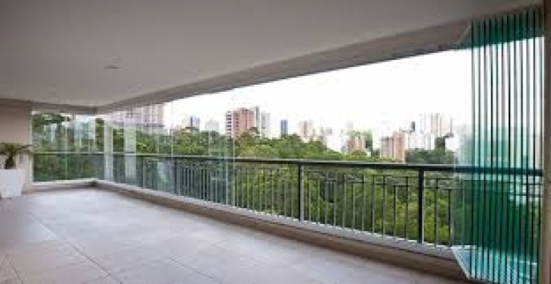 Envidraçar Sacada Valor no Jardim Iguatemi - Envidraçamento Sacada Preço